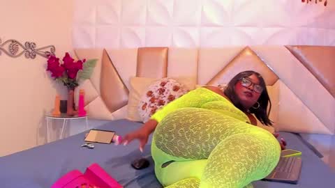 May online show from 09/10/25, 02:22