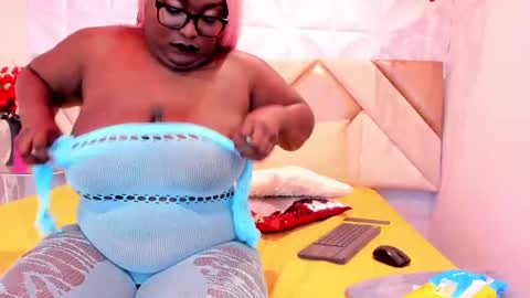 May online show from 10/03/25, 02:08