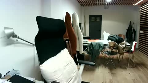 maythe4bwu online show from 02/23/25, 06:45