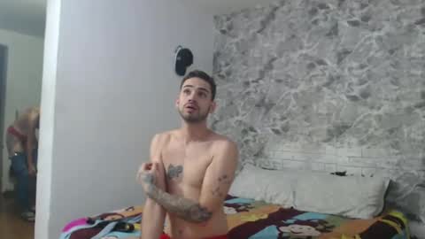 Snapshot of maythedesirelive chatting on 01/08/25, 12:38 thonny online show from 01/08/25, 12:38