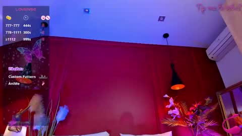 Snapshot of mayzzi chatting on 04/18/26, 07:58 MayaLevi online show from 04/18/26, 07:58