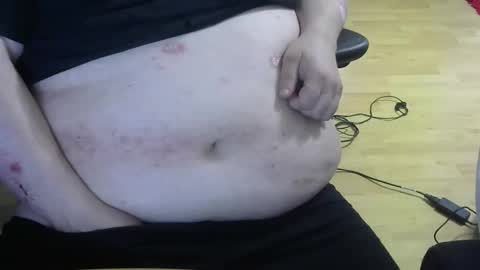 Snapshot of maza_4 chatting on 11/13/25, 03:55 maza_4 online show from 11/13/25, 03:55