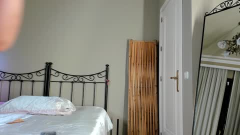 Maze online show from 01/22/25, 05:17