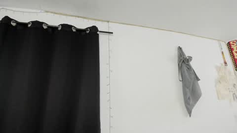 Snapshot of mazikeen_18 chatting on 12/09/24, 03:22 mazikeen_18 online show from 12/09/24, 03:22