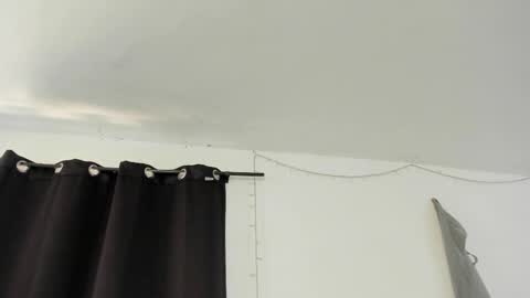 Snapshot of mazikeen_18 chatting on 03/08/25, 03:35 mazikeen_18 online show from 03/08/25, 03:35