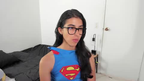 Snapshot of mazikeen_18 chatting on 07/10/26, 01:47 mazikeen_18 online show from 07/10/26, 01:47
