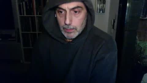 mb250bcn online show from 02/26/25, 10:53