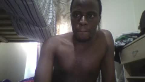 Snapshot of mb4006 chatting on 08/06/26, 06:15 0040 online show from 08/06/26, 06:15