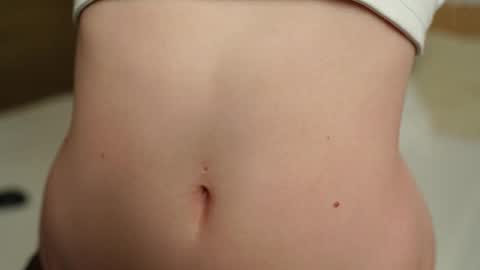 Anna       IG mbca anna  online show from 02/20/26, 05:35