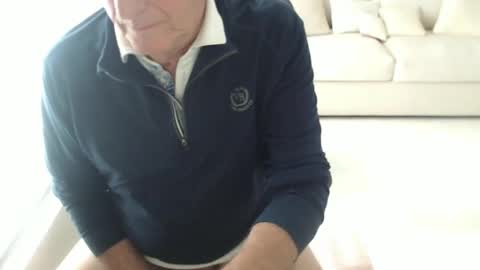 Snapshot of mbeastie chatting on 12/06/24, 07:01 Beastie online show from 12/06/24, 07:01