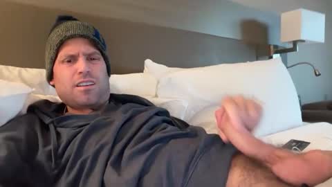 lol online show from 11/25/25, 08:42