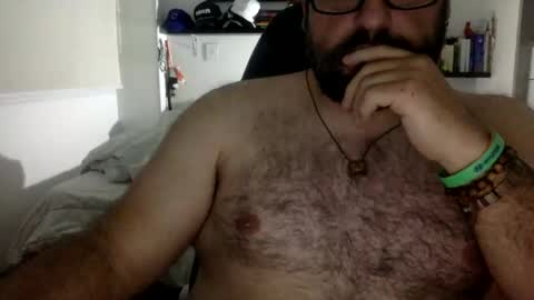 Snapshot of mbotve chatting on 10/21/25, 05:19 VzlaMan online show from 10/21/25, 05:19