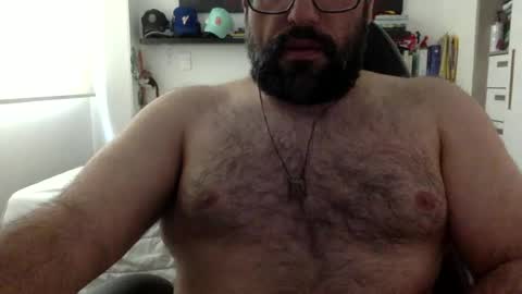 Snapshot of mbotve chatting on 06/20/26, 01:58 VzlaMan online show from 06/20/26, 01:58