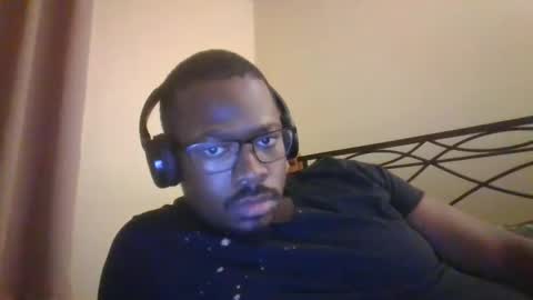 Mark online show from 10/11/25, 05:17