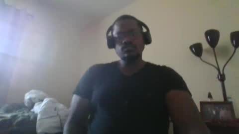 Mark online show from 11/18/25, 06:12