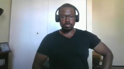 Mark online show from 12/19/25, 05:42