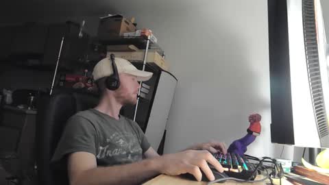 mcchoopyy online show from 09/17/25, 02:02