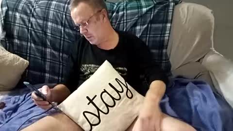 mcfly1973 online show from 12/31/24, 02:29