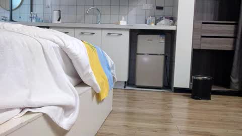 Snapshot of mcfuyu24582 chatting on 02/04/26, 12:00 Fuyu online show from 02/04/26, 12:00