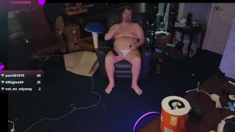 Snapshot of mckhero chatting on 12/23/24, 02:13 Sean online show from 12/23/24, 02:13