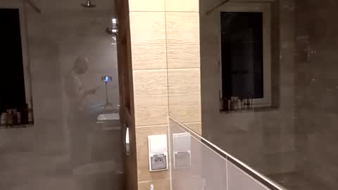 mckiubone online show from 02/07/25, 01:47