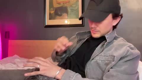 Snapshot of mcklister69 chatting on 02/02/26, 02:10 mcklister online show from 02/02/26, 02:10