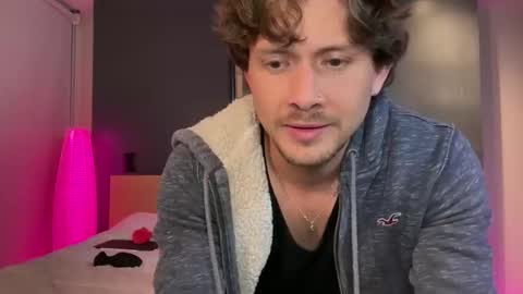 Snapshot of mcklister69 chatting on 02/05/26, 05:45 mcklister online show from 02/05/26, 05:45