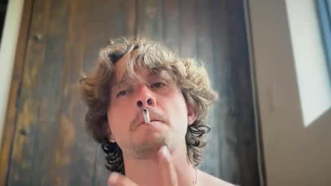 mcklister online show from 05/18/26, 07:41