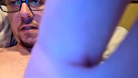 Snapshot of mclovinmackay chatting on 10/25/25, 10:48 mclovinmackay online show from 10/25/25, 10:48