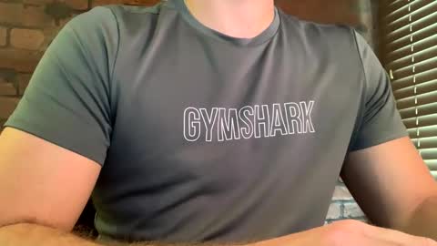 Snapshot of mcr8080 chatting on 01/08/25, 11:54 mcr8080 online show from 01/08/25, 11:54