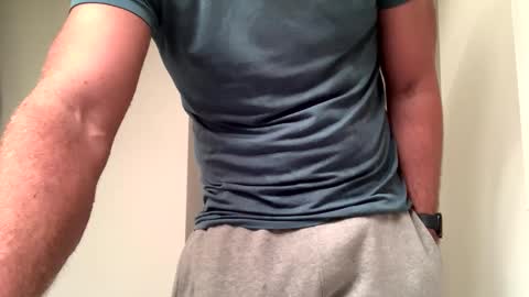 Snapshot of mcr8080 chatting on 01/09/25, 06:15 mcr8080 online show from 01/09/25, 06:15