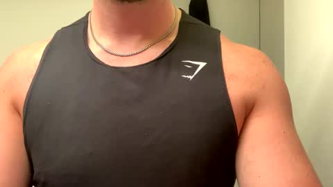 Snapshot of mcr8080 chatting on 01/10/25, 05:58 mcr8080 online show from 01/10/25, 05:58