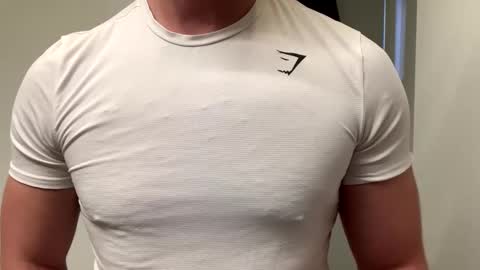 Snapshot of mcr8080 chatting on 01/24/25, 12:52 mcr8080 online show from 01/24/25, 12:52