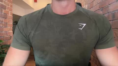 Snapshot of mcr8080 chatting on 09/13/25, 09:31 mcr8080 online show from 09/13/25, 09:31