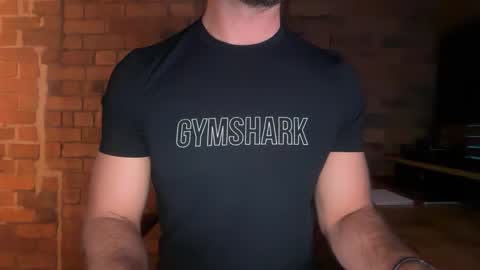 Snapshot of mcr8080 chatting on 04/14/26, 04:51 mcr8080 online show from 04/14/26, 04:51