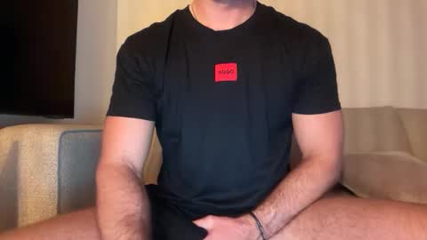 Snapshot of mcr8080 chatting on 04/22/26, 04:59 mcr8080 online show from 04/22/26, 04:59