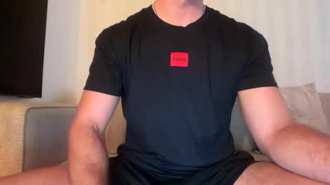 Snapshot of mcr8080 chatting on 04/25/26, 05:21 mcr8080 online show from 04/25/26, 05:21