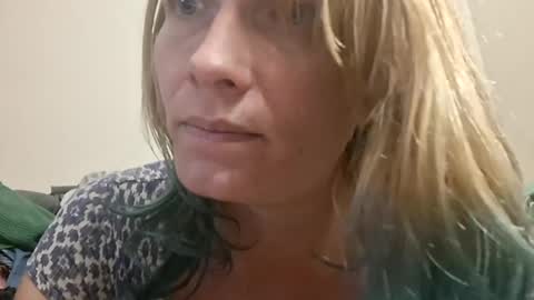 Snapshot of mcsam9288 chatting on 08/02/26, 06:12 mcsam9288 online show from 08/02/26, 06:12