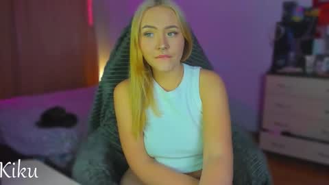 Snapshot of mdaluna chatting on 10/10/25, 10:20 Kiku online show from 10/10/25, 10:20