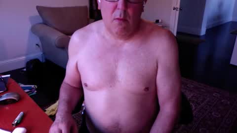 Snapshot of mdog9669 chatting on 05/31/26, 12:12 mdog9669 online show from 05/31/26, 12:12