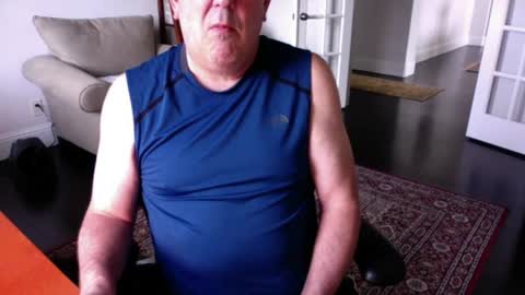 Snapshot of mdog9669 chatting on 06/14/26, 06:43 mdog9669 online show from 06/14/26, 06:43