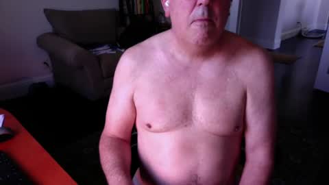 Snapshot of mdog9669 chatting on 07/19/26, 03:16 mdog9669 online show from 07/19/26, 03:16