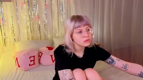 Roze online show from 04/03/26, 08:56