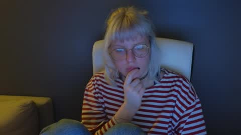 Roze online show from 05/15/26, 11:01
