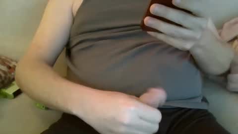 Snapshot of me2283 chatting on 12/11/24, 07:57 me2283 online show from 12/11/24, 07:57