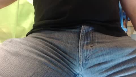 Snapshot of me4chat68 chatting on 11/06/25, 11:15 me4chat68 online show from 11/06/25, 11:15