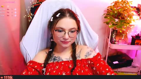 Snapshot of me_hanna chatting on 12/04/24, 11:02 Hanna online show from 12/04/24, 11:02