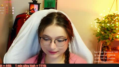 Snapshot of me_hanna chatting on 12/06/24, 11:03 Hanna online show from 12/06/24, 11:03