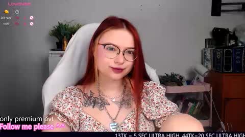 Snapshot of me_hanna chatting on 10/06/25, 11:46 Hanna online show from 10/06/25, 11:46