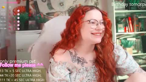 Snapshot of me_hanna chatting on 02/23/26, 01:25 Hanna online show from 02/23/26, 01:25